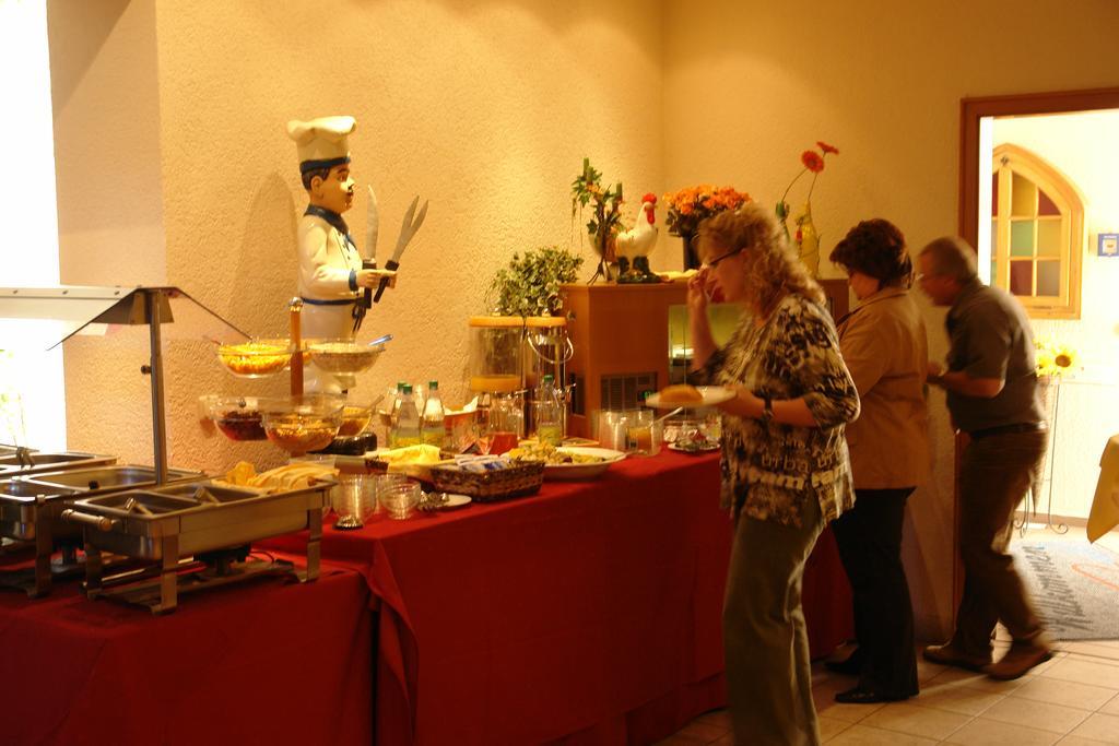 Münnerstadt Hotel Tilman מראה חיצוני תמונה