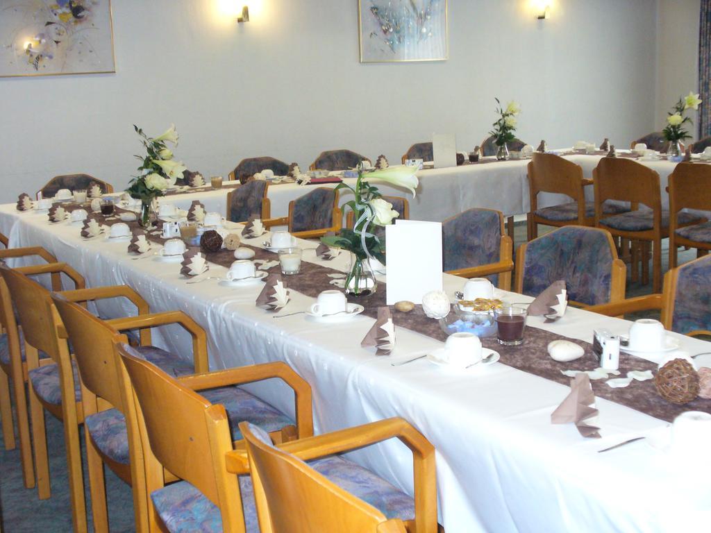 Münnerstadt Hotel Tilman מראה חיצוני תמונה